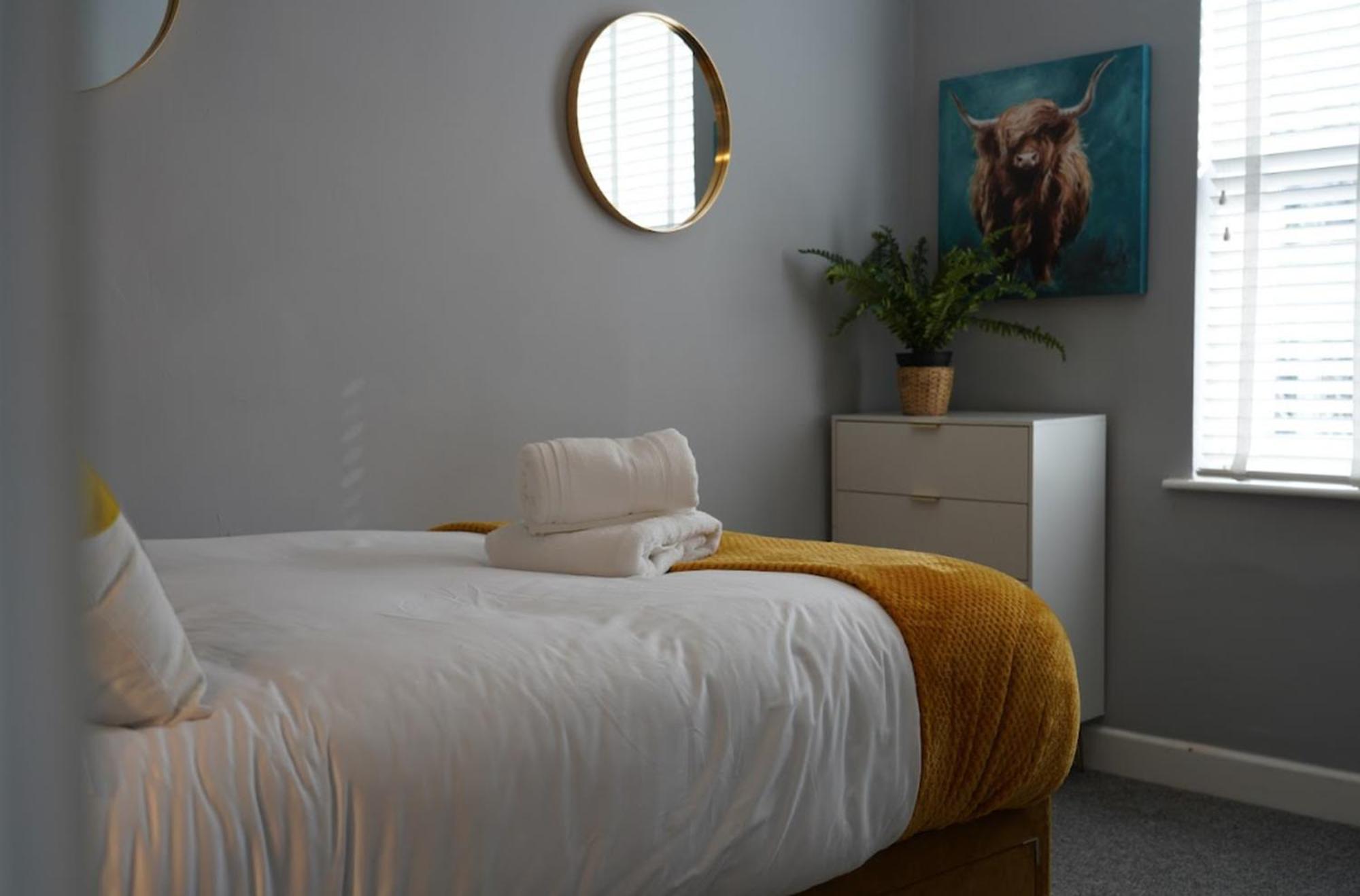 Castle Boulevard - 3 Bedrooms Sleeps 5, Free Parking & Wifi - Close To Centre, & Hospital Appartamento Nottingham