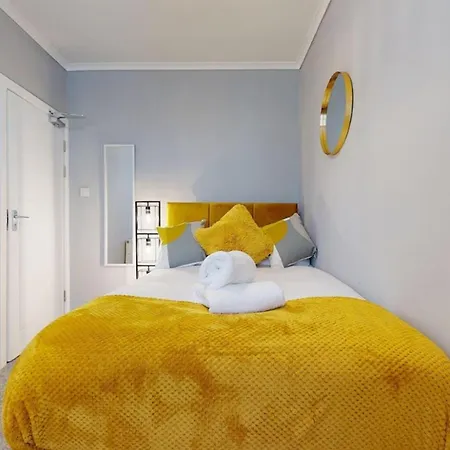 Castle Boulevard Nottingham - 3 Bedrooms Sleeps 5, Free Parking & Wifi - Close To City Centre, University & Hospital Esterno foto